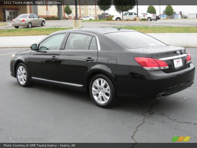 Black / Light Gray 2011 Toyota Avalon