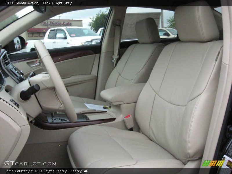 Black / Light Gray 2011 Toyota Avalon