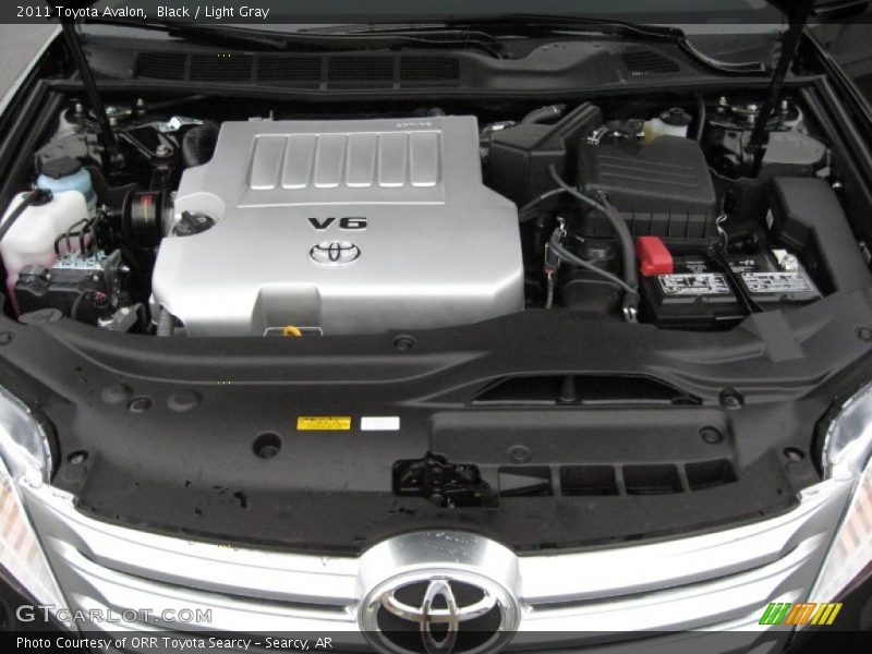 Black / Light Gray 2011 Toyota Avalon