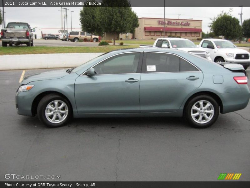 Aloe Green Metallic / Bisque 2011 Toyota Camry LE