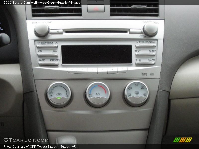 Aloe Green Metallic / Bisque 2011 Toyota Camry LE