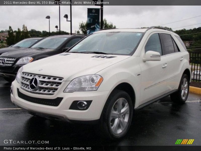 Arctic White / Cashmere 2011 Mercedes-Benz ML 350 BlueTEC 4Matic
