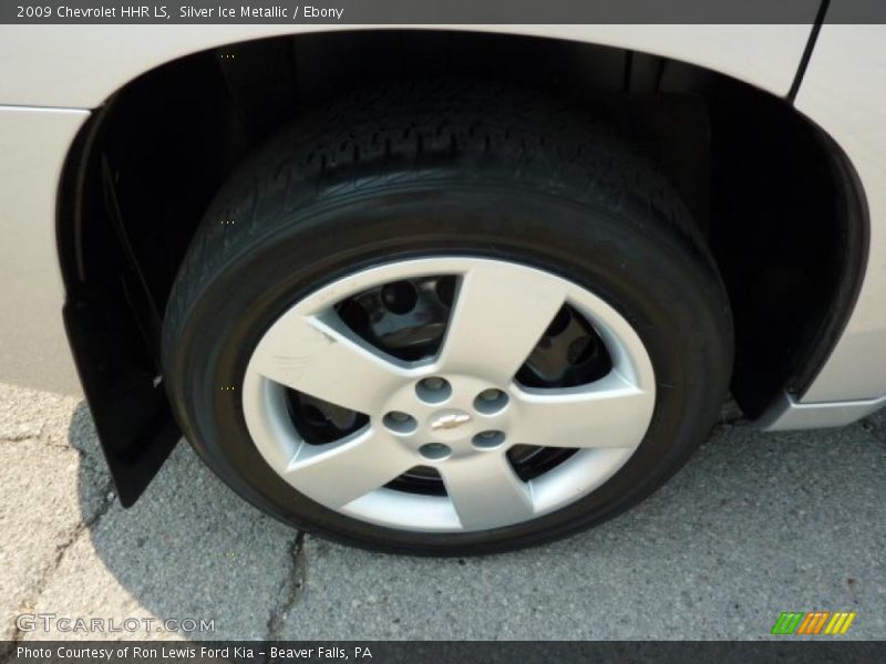 Silver Ice Metallic / Ebony 2009 Chevrolet HHR LS