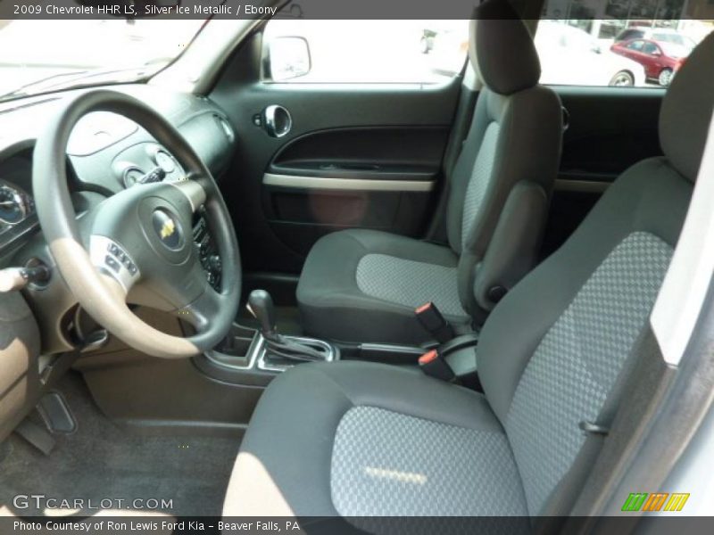 Silver Ice Metallic / Ebony 2009 Chevrolet HHR LS