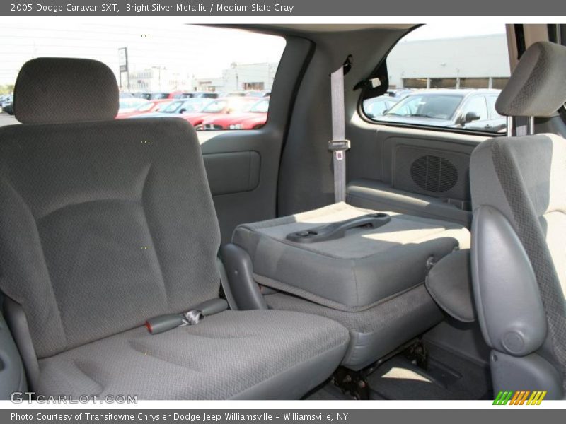 Bright Silver Metallic / Medium Slate Gray 2005 Dodge Caravan SXT