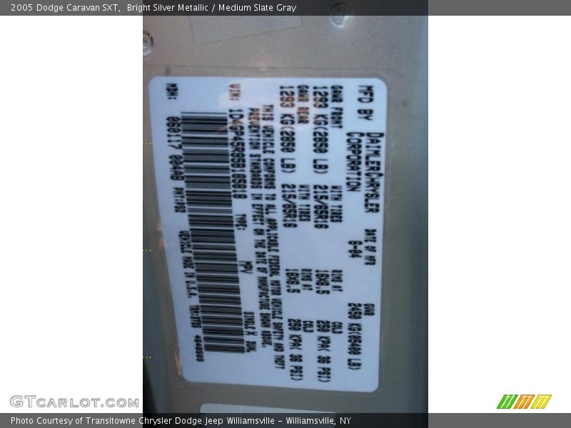 Bright Silver Metallic / Medium Slate Gray 2005 Dodge Caravan SXT