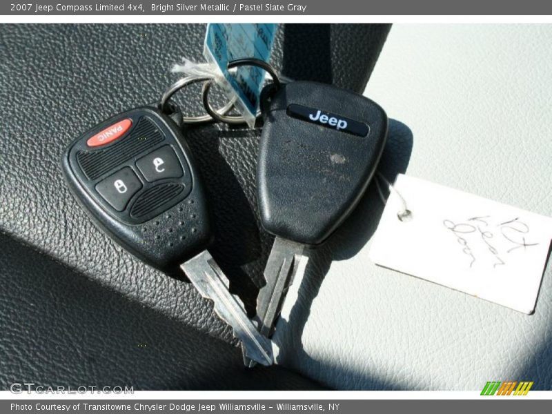 Bright Silver Metallic / Pastel Slate Gray 2007 Jeep Compass Limited 4x4