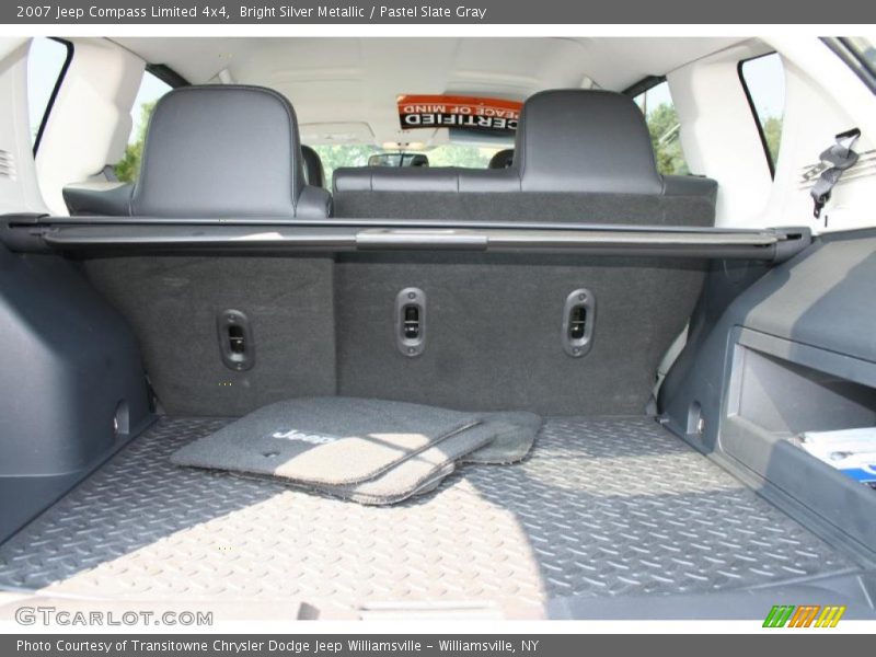 Bright Silver Metallic / Pastel Slate Gray 2007 Jeep Compass Limited 4x4