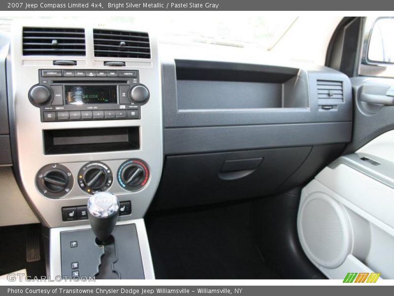 Bright Silver Metallic / Pastel Slate Gray 2007 Jeep Compass Limited 4x4