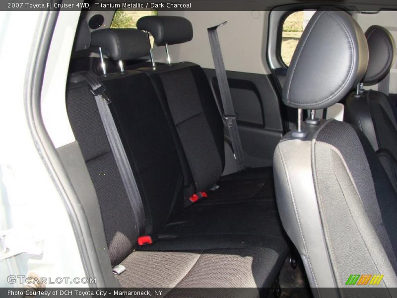 Titanium Metallic / Dark Charcoal 2007 Toyota FJ Cruiser 4WD