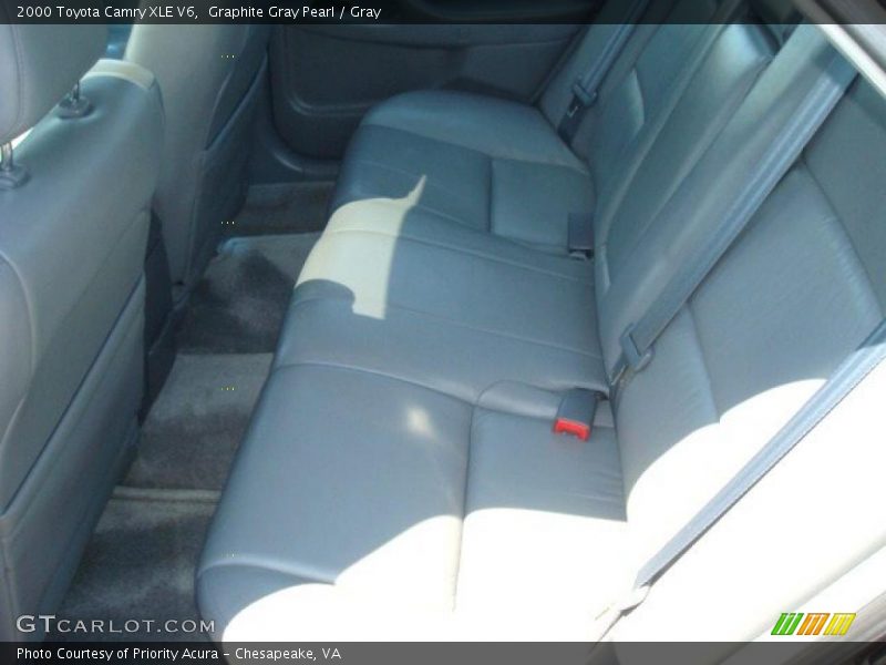 Graphite Gray Pearl / Gray 2000 Toyota Camry XLE V6