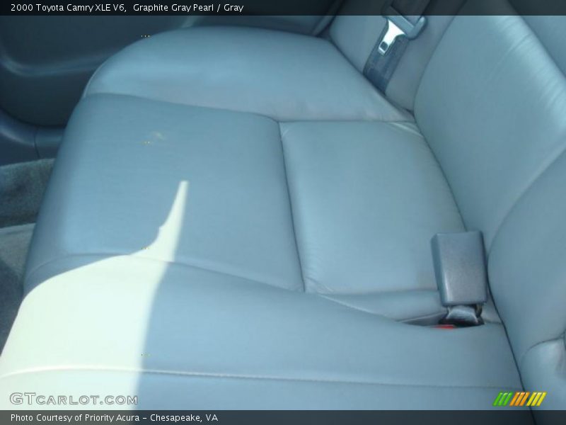 Graphite Gray Pearl / Gray 2000 Toyota Camry XLE V6