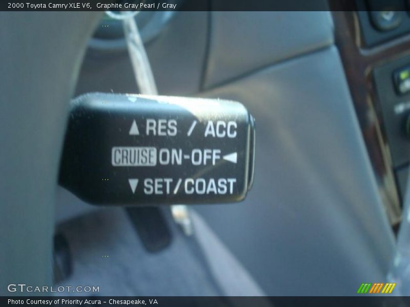 Graphite Gray Pearl / Gray 2000 Toyota Camry XLE V6
