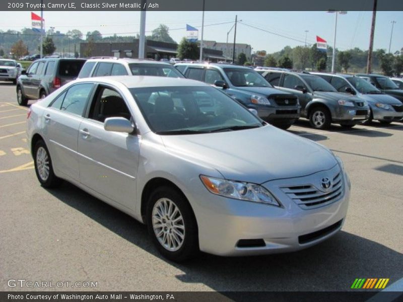 Classic Silver Metallic / Ash 2009 Toyota Camry LE