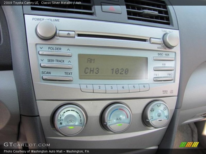 Classic Silver Metallic / Ash 2009 Toyota Camry LE