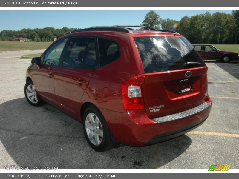 Volcanic Red / Beige 2008 Kia Rondo LX