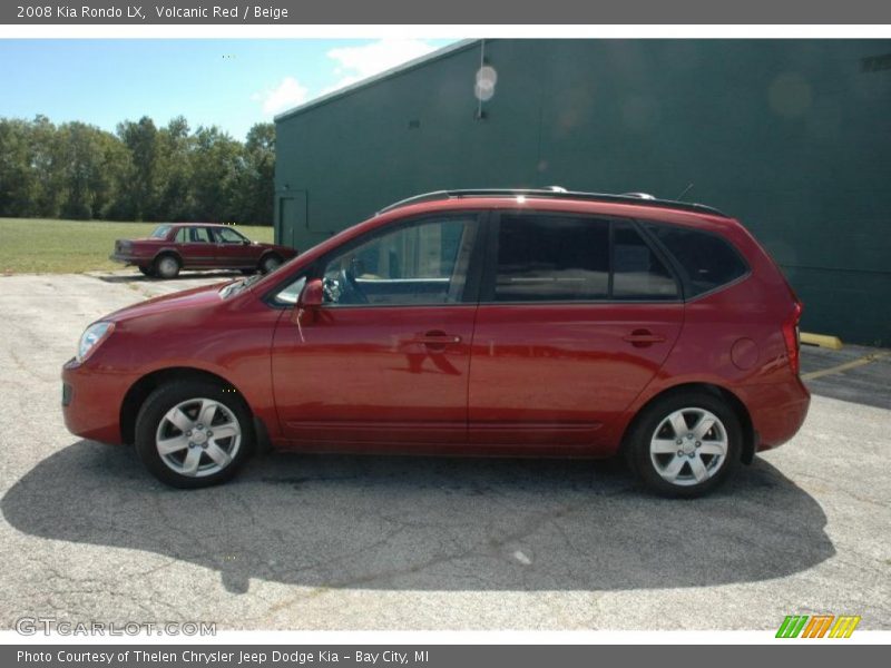 Volcanic Red / Beige 2008 Kia Rondo LX