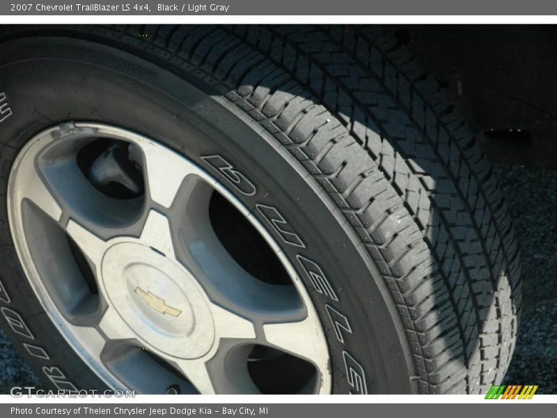 Black / Light Gray 2007 Chevrolet TrailBlazer LS 4x4