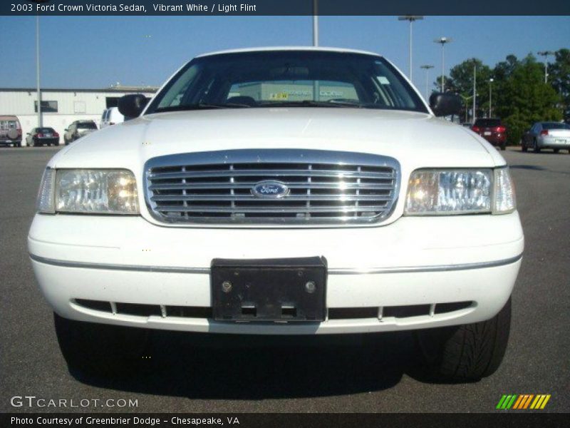 Vibrant White / Light Flint 2003 Ford Crown Victoria Sedan