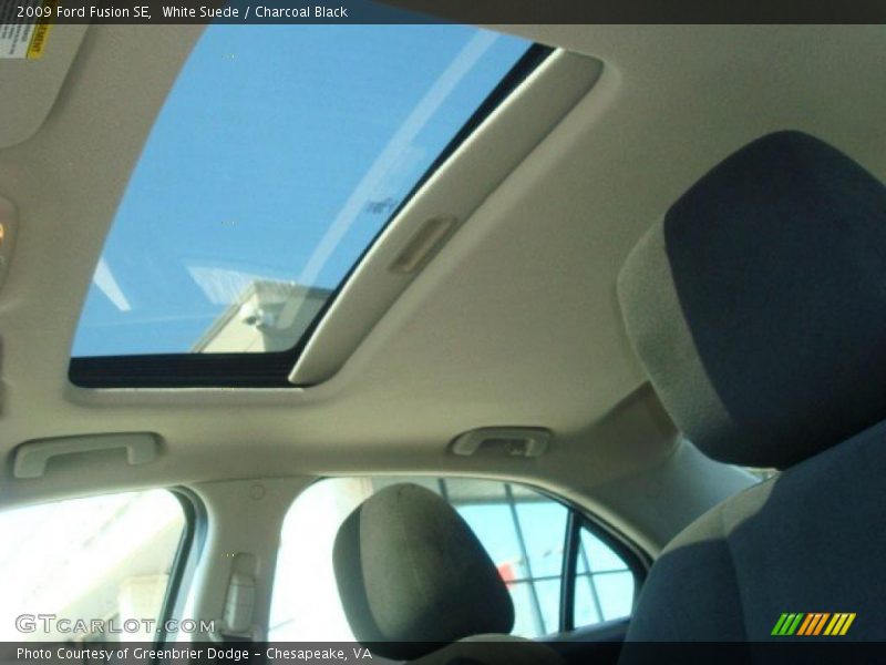 White Suede / Charcoal Black 2009 Ford Fusion SE