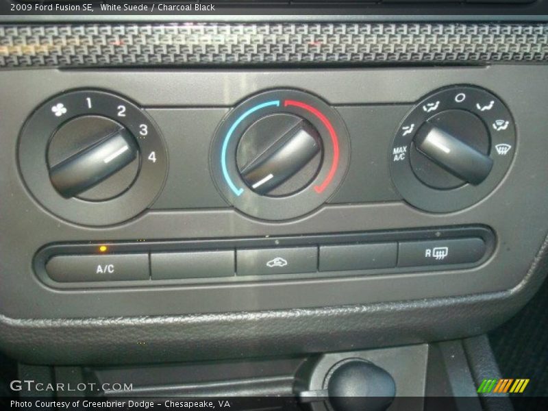 White Suede / Charcoal Black 2009 Ford Fusion SE