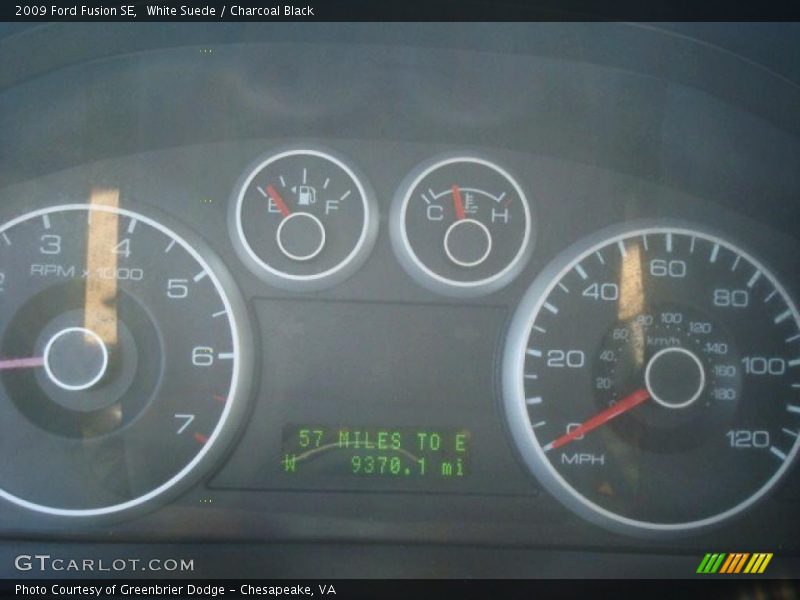 White Suede / Charcoal Black 2009 Ford Fusion SE