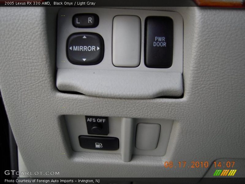Black Onyx / Light Gray 2005 Lexus RX 330 AWD