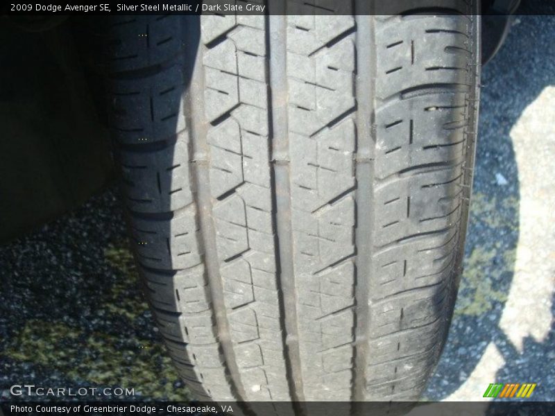 Silver Steel Metallic / Dark Slate Gray 2009 Dodge Avenger SE