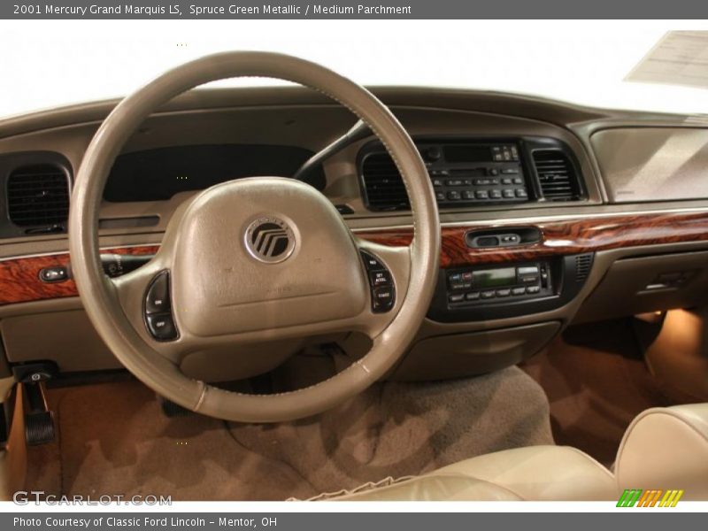 Spruce Green Metallic / Medium Parchment 2001 Mercury Grand Marquis LS