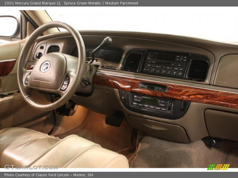 Spruce Green Metallic / Medium Parchment 2001 Mercury Grand Marquis LS