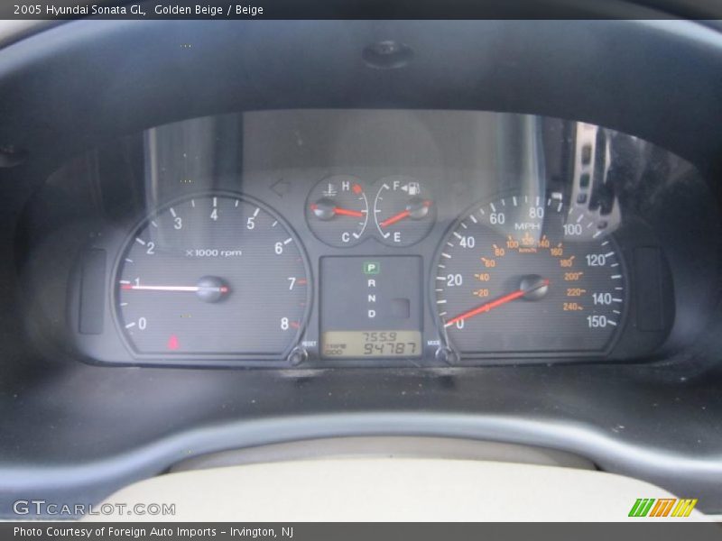 Golden Beige / Beige 2005 Hyundai Sonata GL