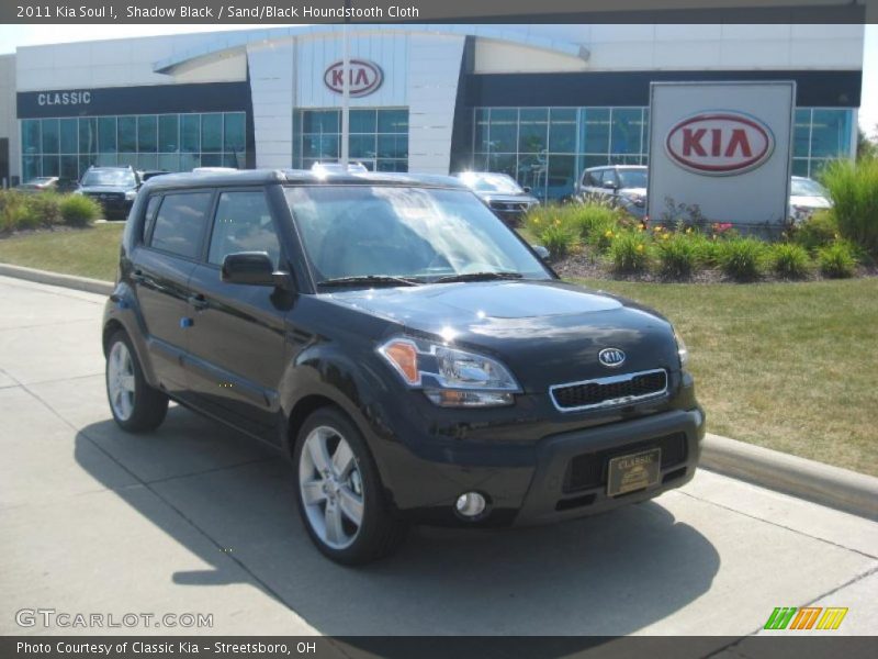 Shadow Black / Sand/Black Houndstooth Cloth 2011 Kia Soul !