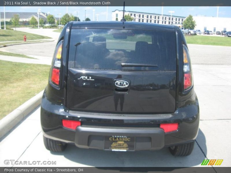 Shadow Black / Sand/Black Houndstooth Cloth 2011 Kia Soul !