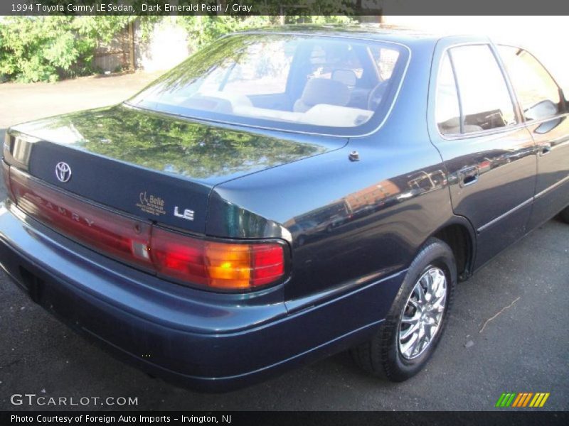 Dark Emerald Pearl / Gray 1994 Toyota Camry LE Sedan