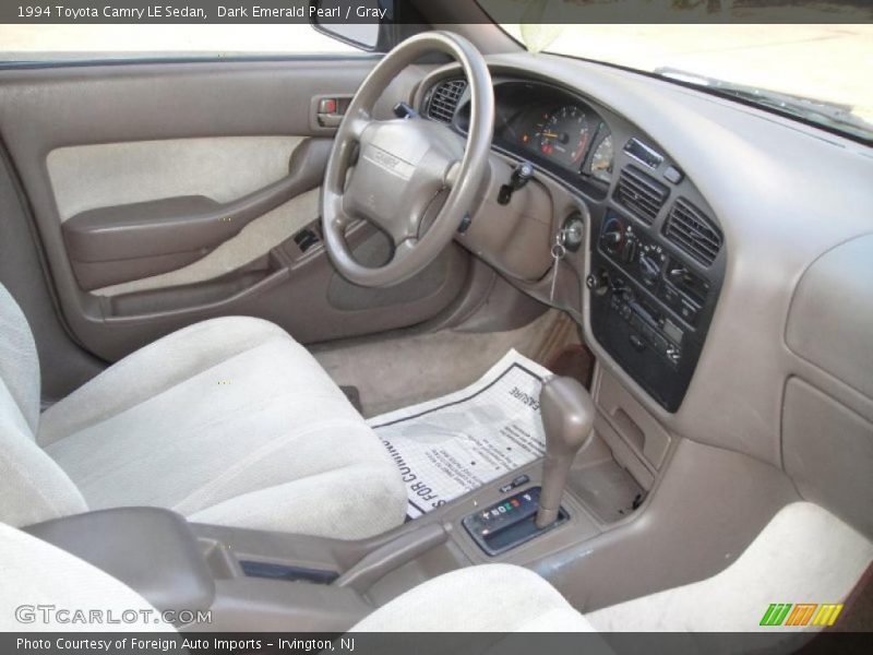Dark Emerald Pearl / Gray 1994 Toyota Camry LE Sedan