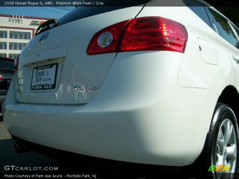Phantom White Pearl / Gray 2008 Nissan Rogue SL AWD