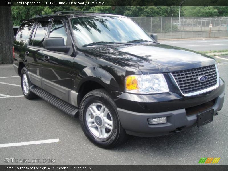 Black Clearcoat / Flint Grey 2003 Ford Expedition XLT 4x4