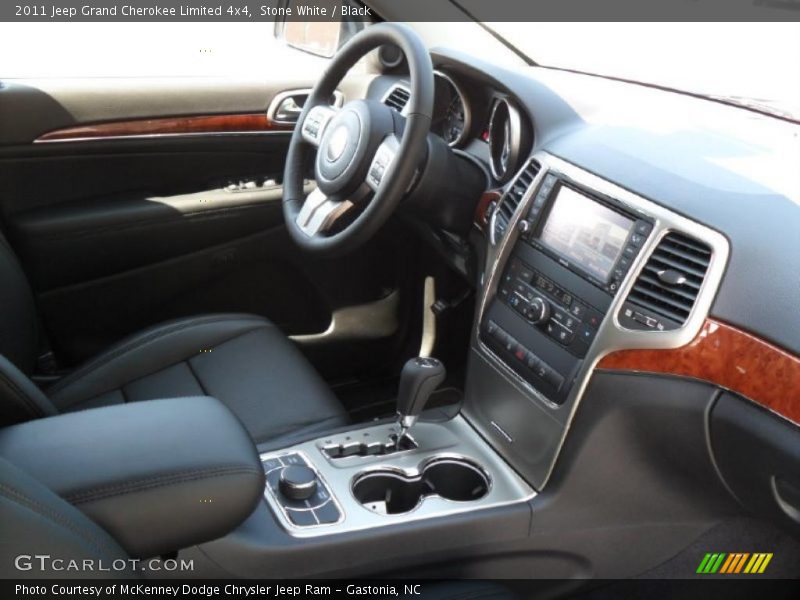Stone White / Black 2011 Jeep Grand Cherokee Limited 4x4