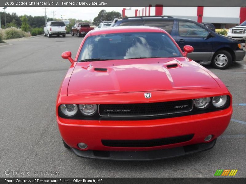TorRed / Dark Slate Gray 2009 Dodge Challenger SRT8