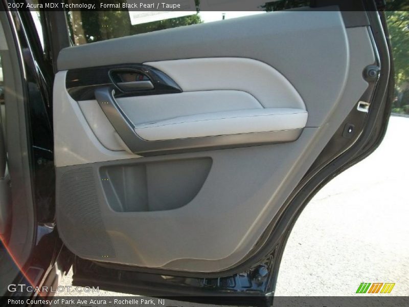 Formal Black Pearl / Taupe 2007 Acura MDX Technology