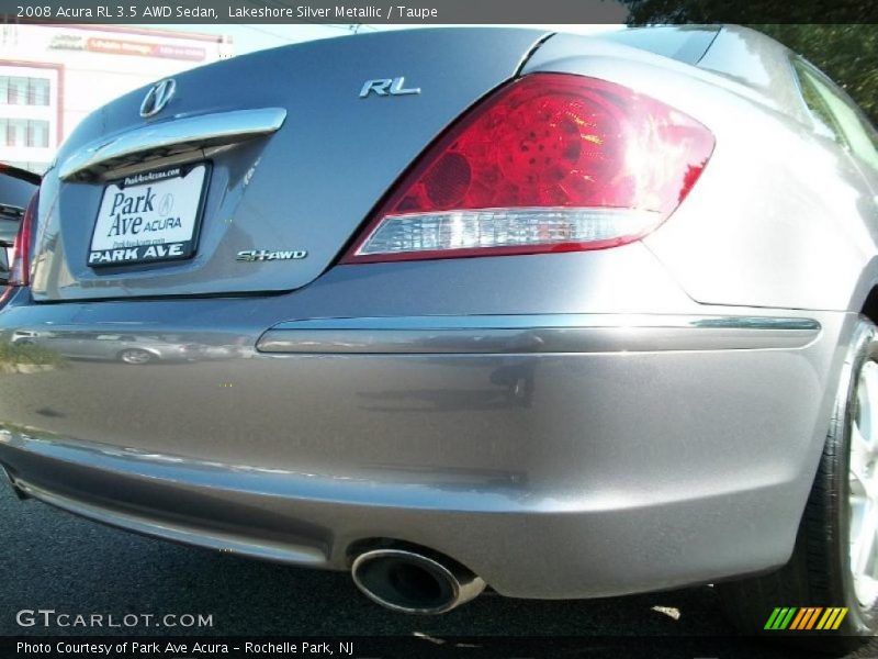 Lakeshore Silver Metallic / Taupe 2008 Acura RL 3.5 AWD Sedan