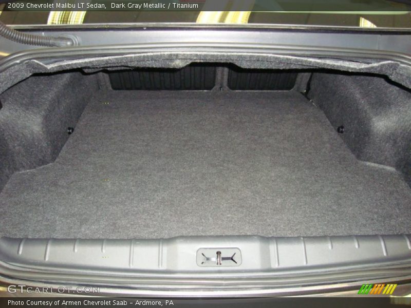 Dark Gray Metallic / Titanium 2009 Chevrolet Malibu LT Sedan
