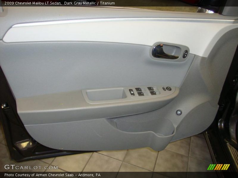 Dark Gray Metallic / Titanium 2009 Chevrolet Malibu LT Sedan