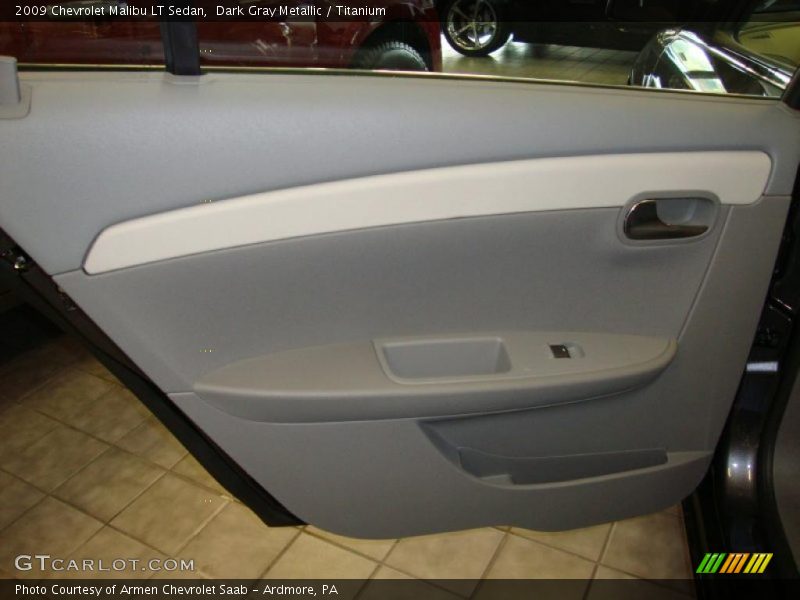 Dark Gray Metallic / Titanium 2009 Chevrolet Malibu LT Sedan