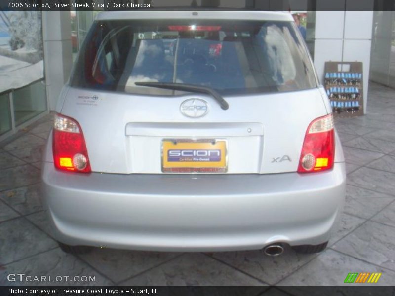 Silver Streak Mica / Dark Charcoal 2006 Scion xA