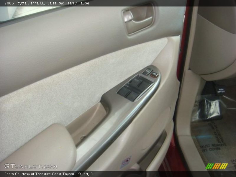 Salsa Red Pearl / Taupe 2006 Toyota Sienna CE