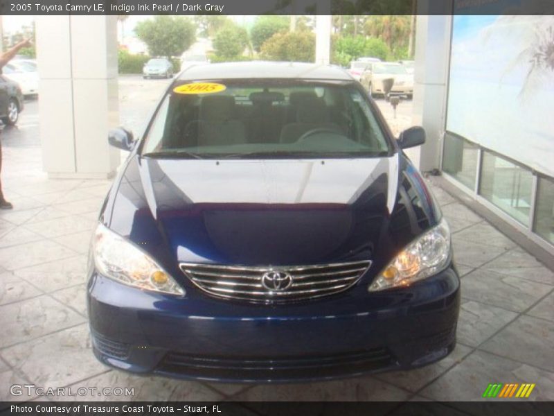 Indigo Ink Pearl / Dark Gray 2005 Toyota Camry LE