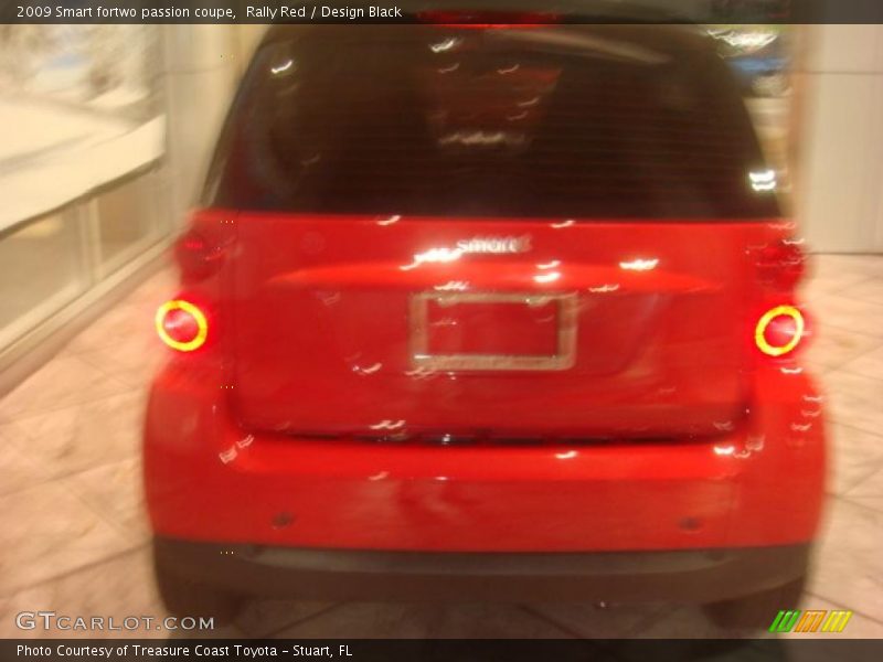 Rally Red / Design Black 2009 Smart fortwo passion coupe