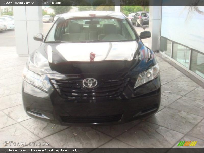Black / Bisque 2009 Toyota Camry LE