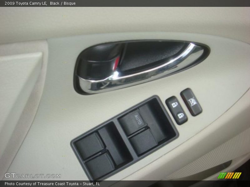 Black / Bisque 2009 Toyota Camry LE